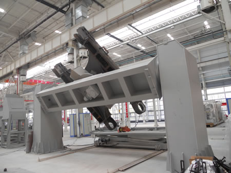 動(dòng)臂焊接變位機(jī)工裝